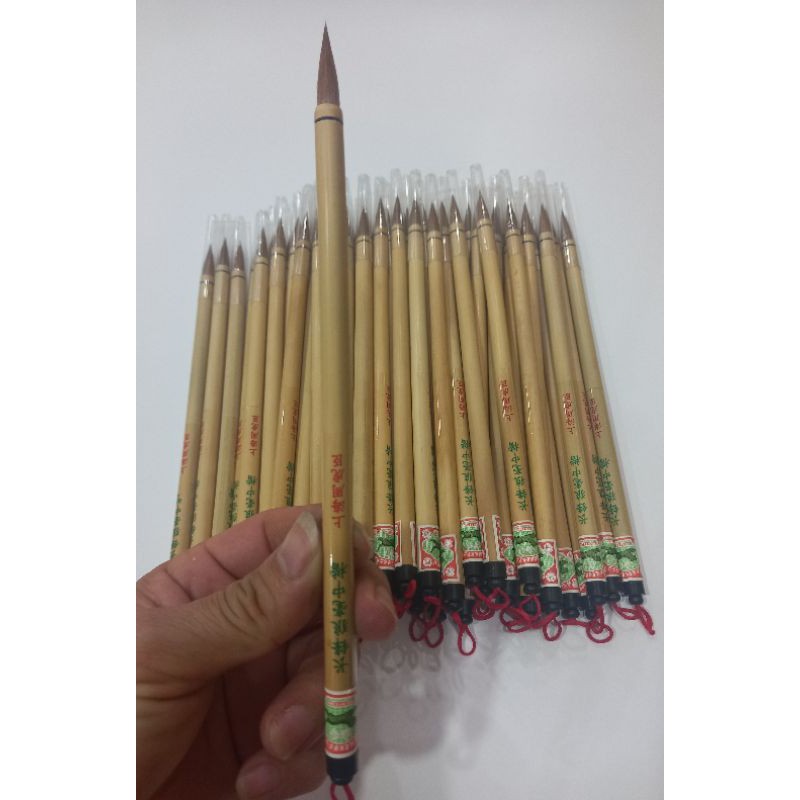 Bút lông con cọp cở trung